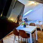 Lägenhet Honey I'm Veliko Tărnovo