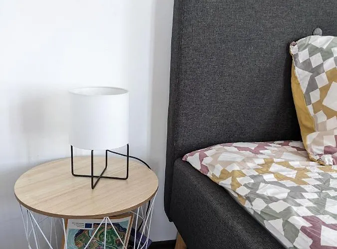 Honey I'm Διαμέρισμα