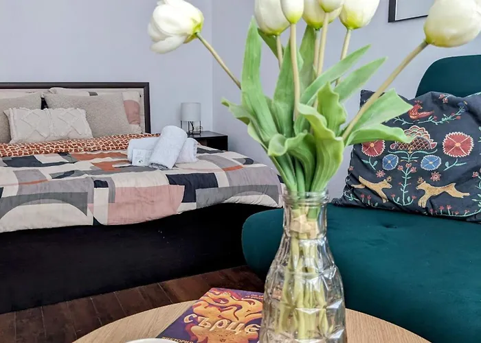 Honey I'm * Veliko Tarnovo